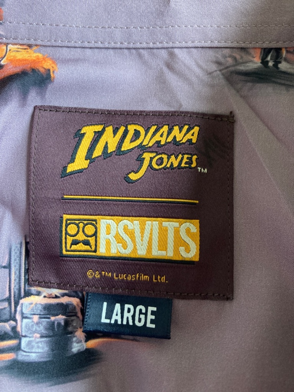 RSVLTS Indiana Jones Boulders, Snakes, and Idols Kunuflex Button Up Shirt sz L - Picture 9 of 10
